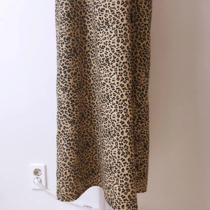 [BUNJANG] 8 Seconds Corduroy Leopard Maxi Dress / 8세컨즈 코듀로이 레오파드 나시롱원피스 55 66 F