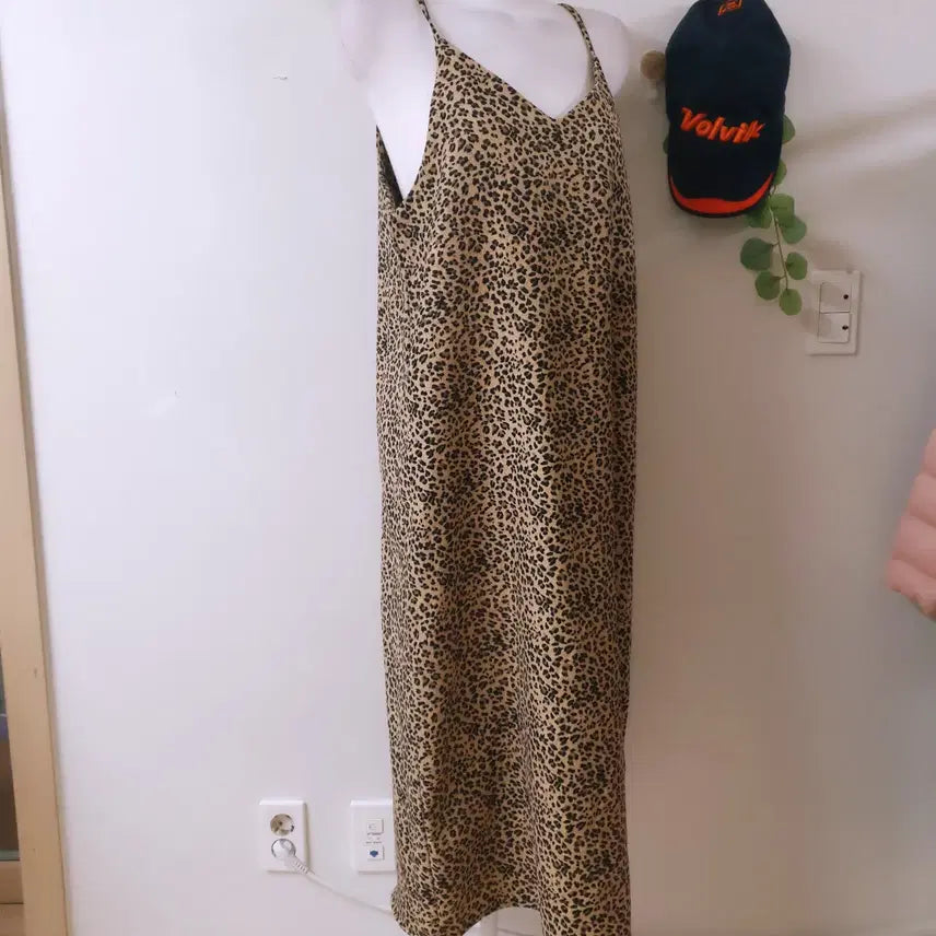 [BUNJANG] 8 Seconds Corduroy Leopard Maxi Dress / 8세컨즈 코듀로이 레오파드 나시롱원피스 55 66 F