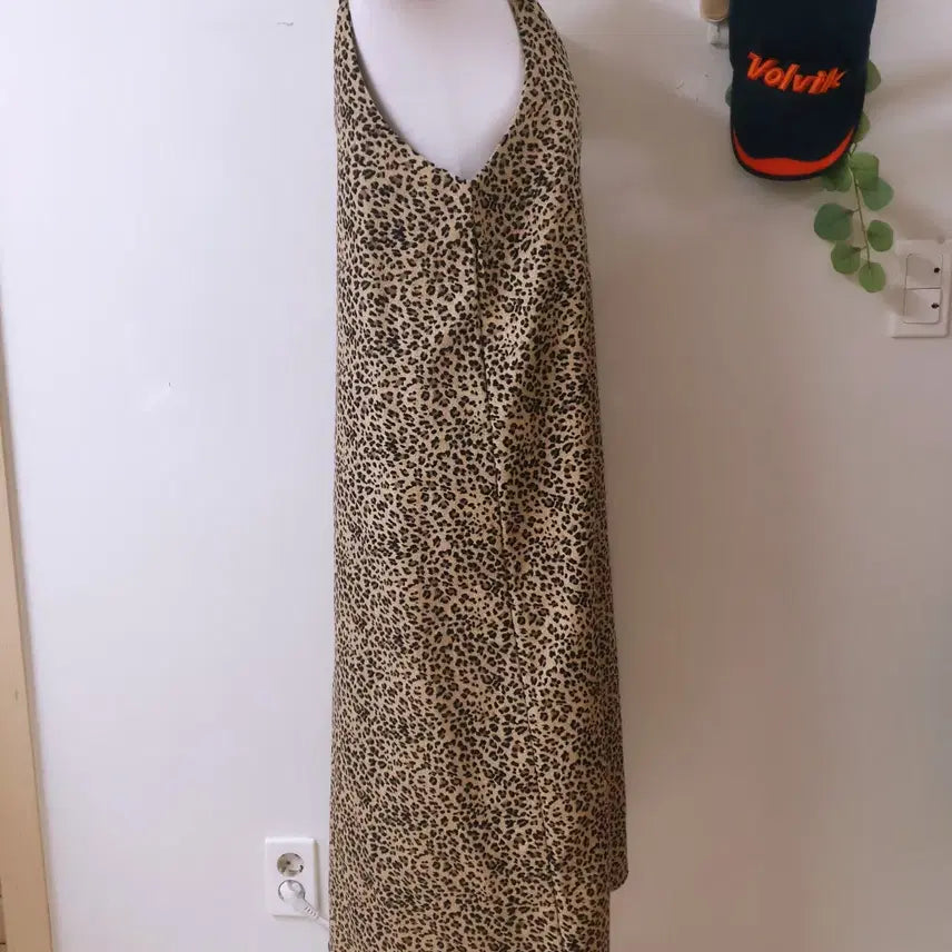 [BUNJANG] 8 Seconds Corduroy Leopard Maxi Dress / 8세컨즈 코듀로이 레오파드 나시롱원피스 55 66 F