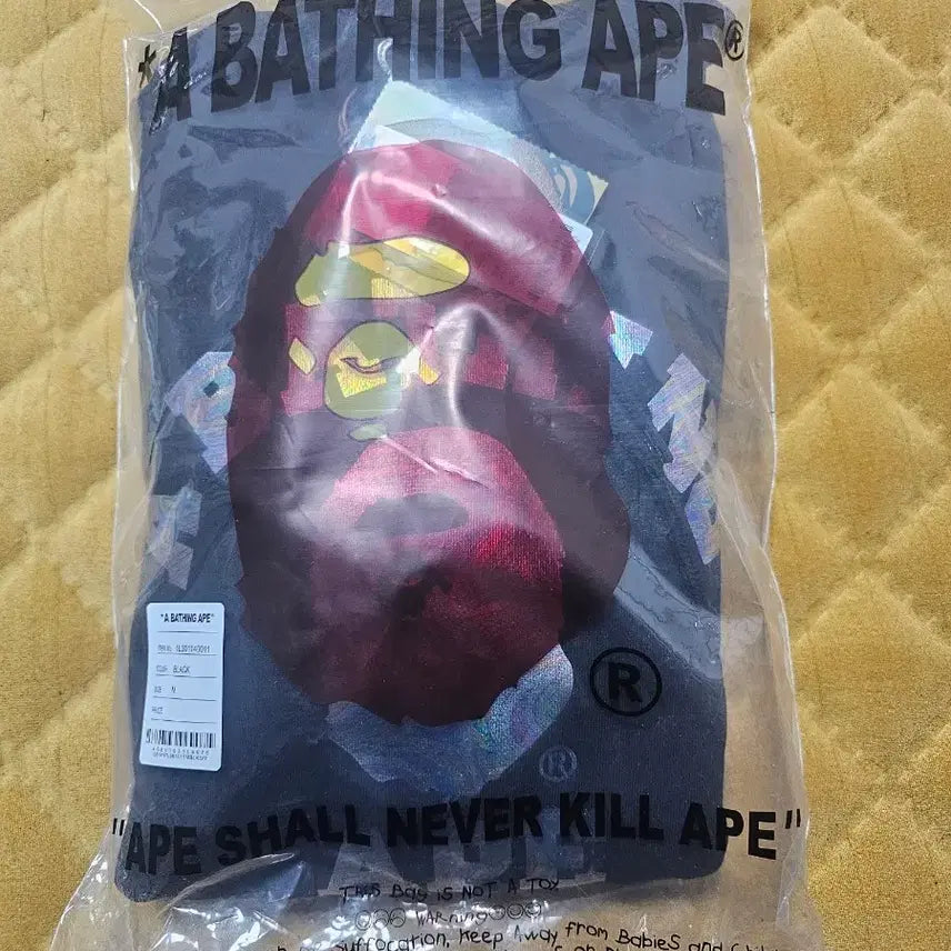[SOLD OUT] 베이프 블랙 후드티 M 새상품