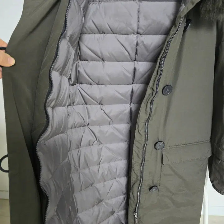 [BUNJANG] Long Khaki Padded Coat / 퍼 후드 롱 카키 패딩