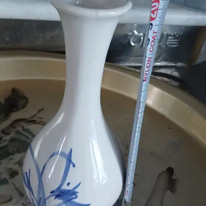 [BUNJANG] White Porcelain Vase / 작은 백자화병