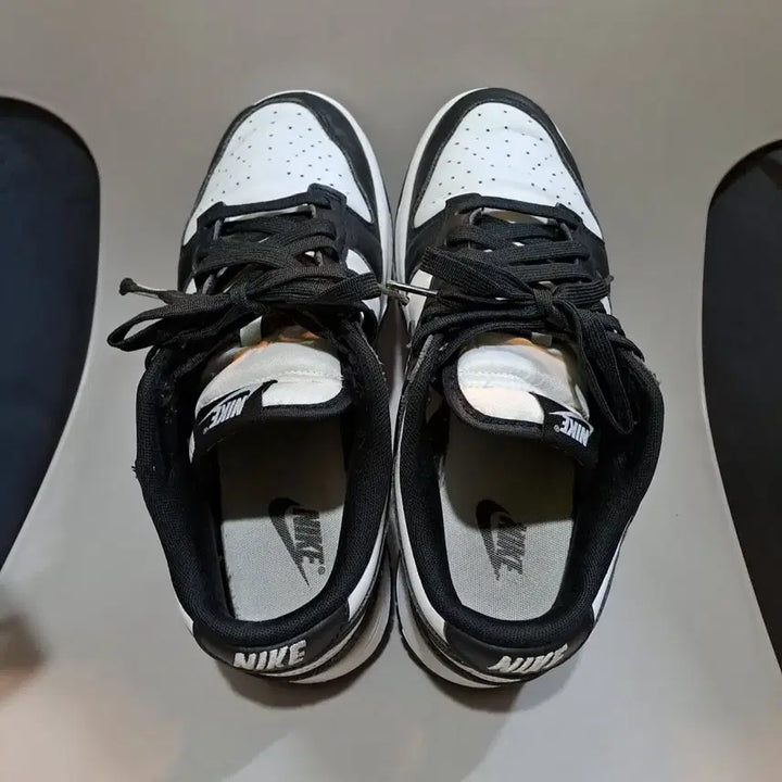 [BUNJANG] Nike Dunk Low Panda Black/White Sneakers 270mm / 나이키 덩크 로우 범고래 블랙/ 화이트 운동화 270mm