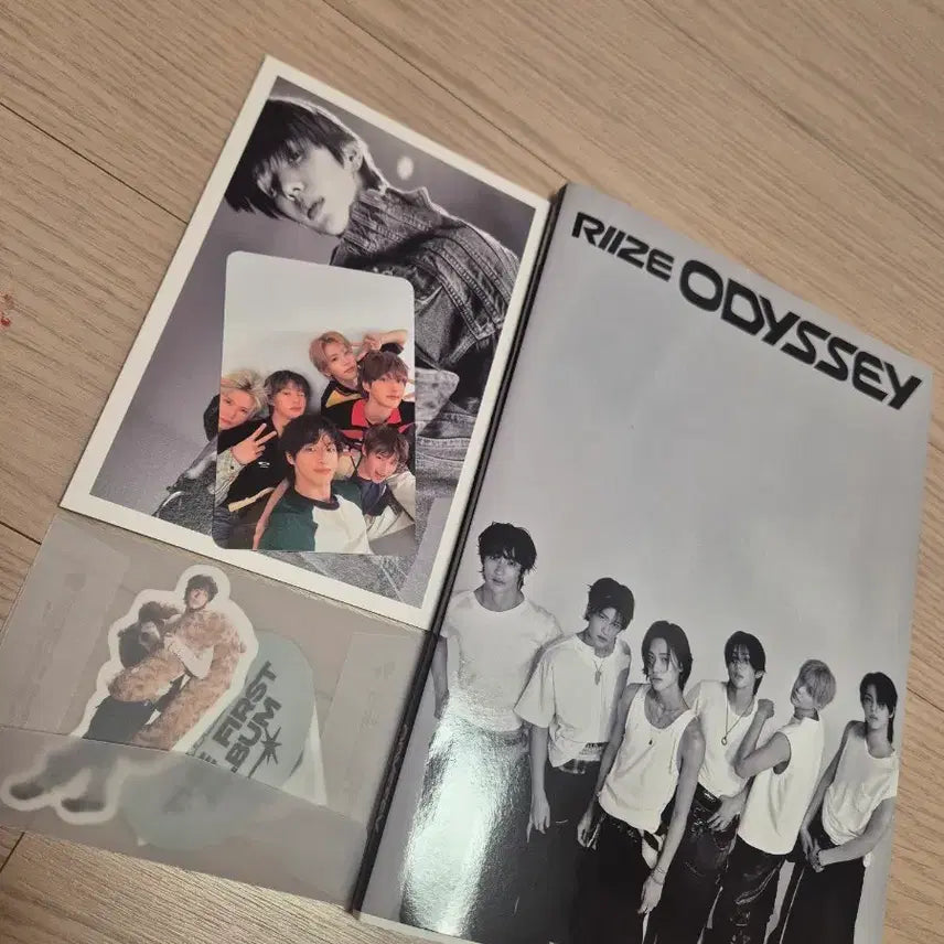 [BUNJANG] RIIZE Odyssey Album / 라이즈 오딧세이 개봉앨범