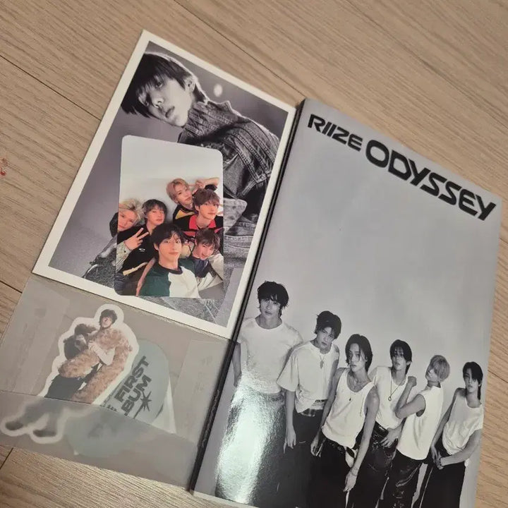[BUNJANG] RIIZE Odyssey Album / 라이즈 오딧세이 개봉앨범
