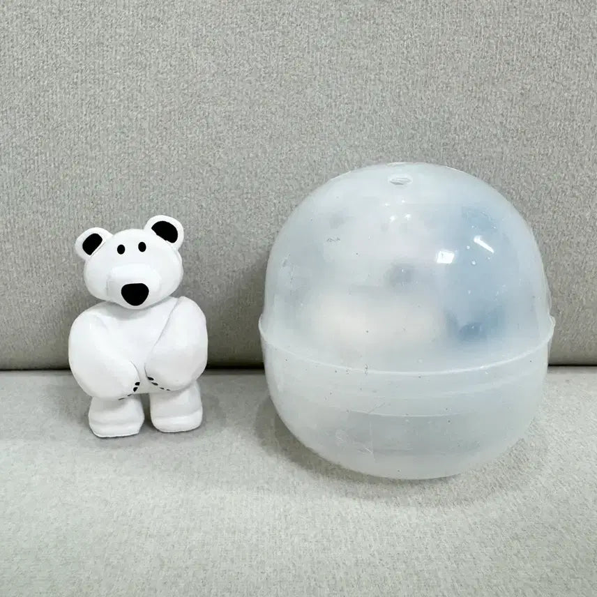 [BUNJANG] Daisuke Kondo No.2 White Bear Figure / [새상품] 다이스케콘도 2 백곰