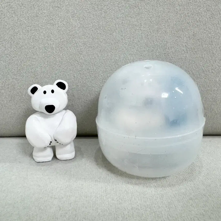 [BUNJANG] Daisuke Kondo No.2 White Bear Figure / [새상품] 다이스케콘도 2 백곰