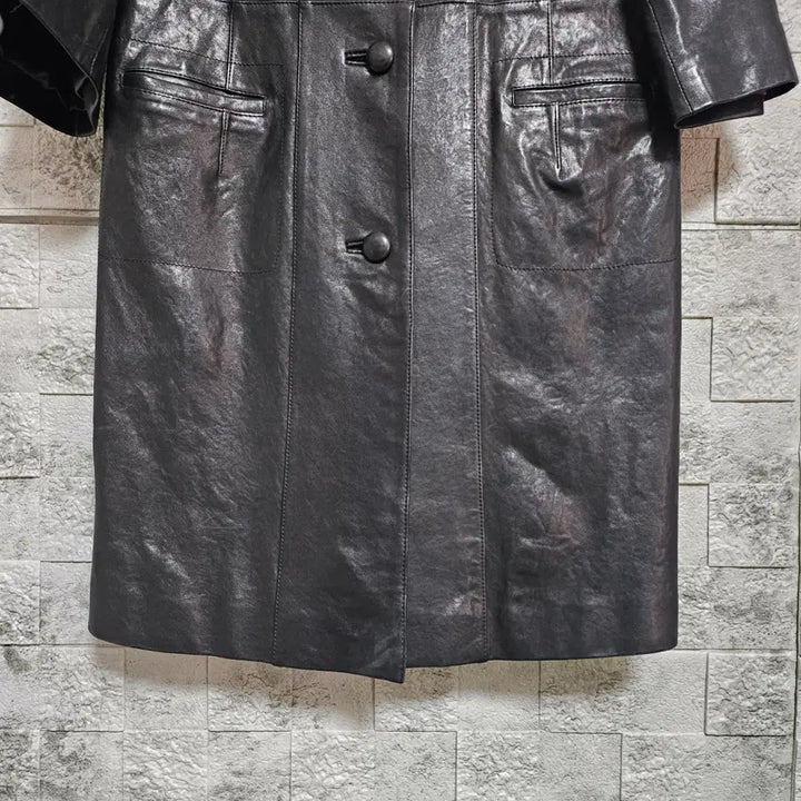 [BUNJANG] Flat Collar Lambskin Leather Coat / 플랫카라 양가죽 코트
