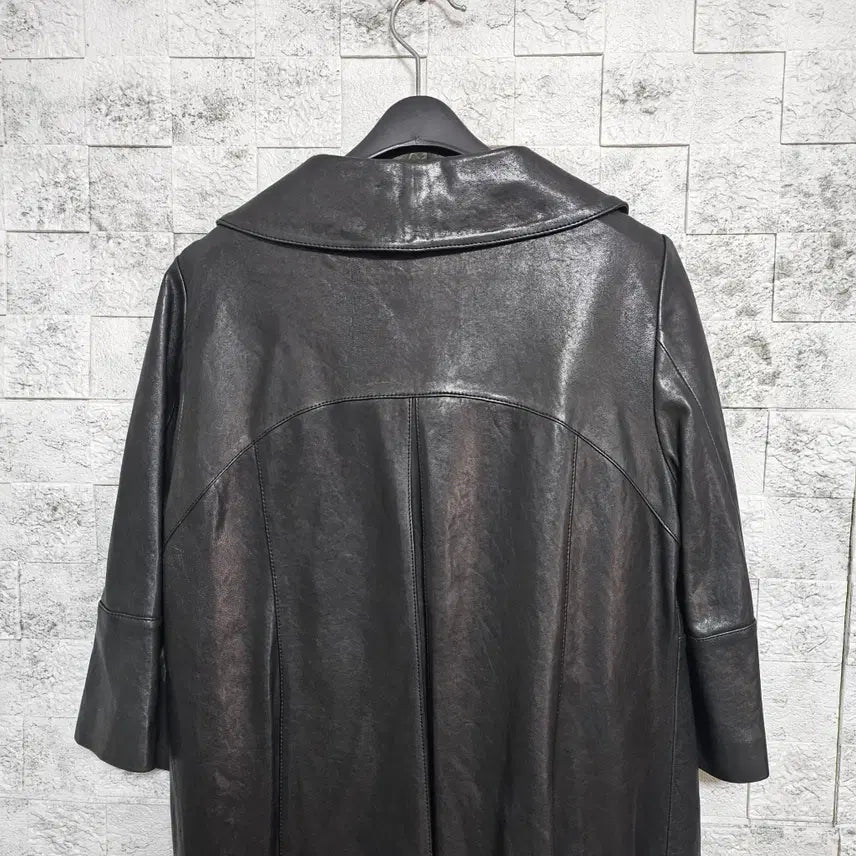 [BUNJANG] Flat Collar Lambskin Leather Coat / 플랫카라 양가죽 코트