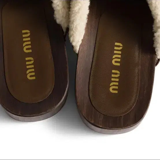 [BUNJANG] Miu Miu Wood Heel Sandals Slippers / 미우미우 우드 굽 샌들 슬리퍼