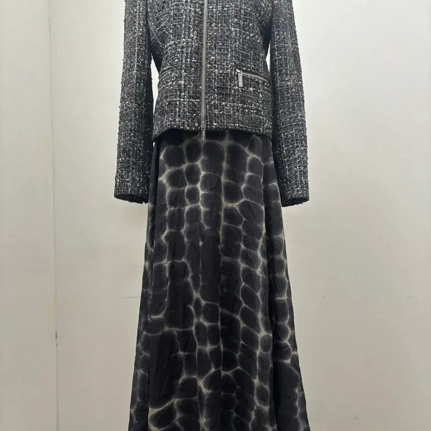 [SOLD OUT] 마시모드띠 블랙 패턴 롱 스커트