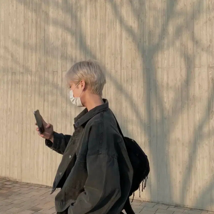 [BUNJANG] Uneven Black Denim Jacket / 어네이던 흑청자켓