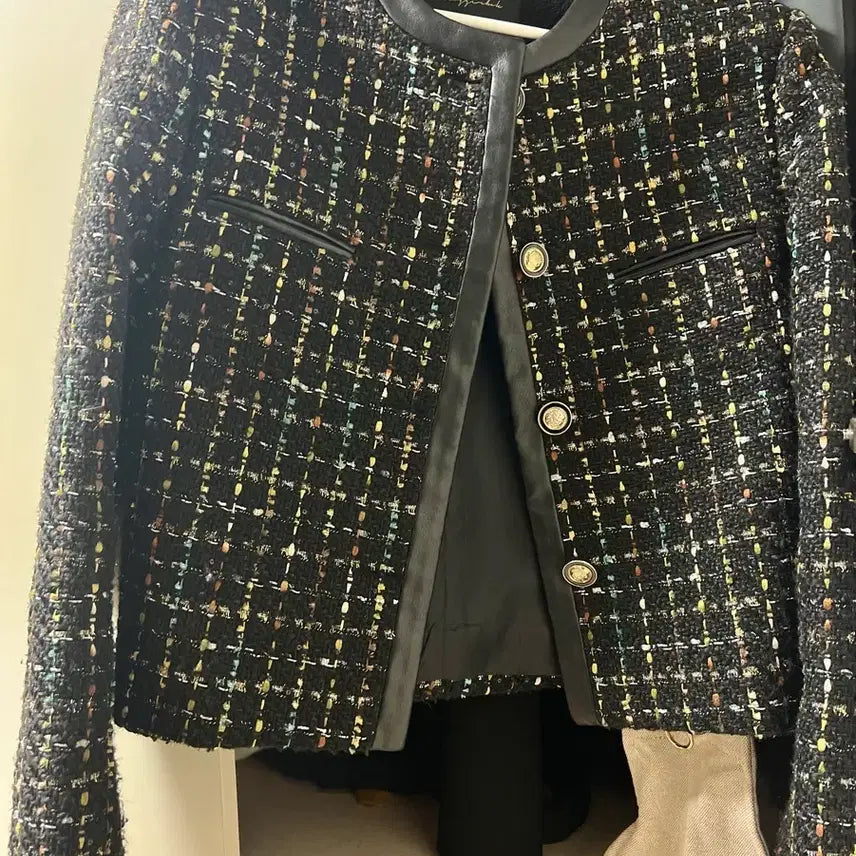 [BUNJANG] Black Tweed Jacket with Gold Button and Leather Trim Detail / 트위드 자켓
