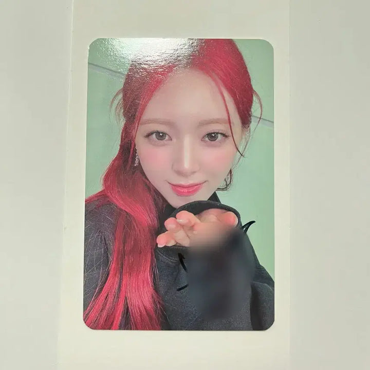 [SOLD OUT] ITZY 있지 유나 싸인 포카 본투비 미공포