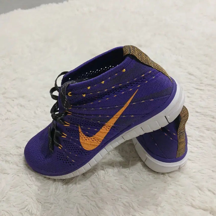 [SOLD OUT] 나이키신발 FLYKNIT CHUKKA 250