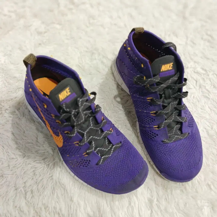[SOLD OUT] 나이키신발 FLYKNIT CHUKKA 250