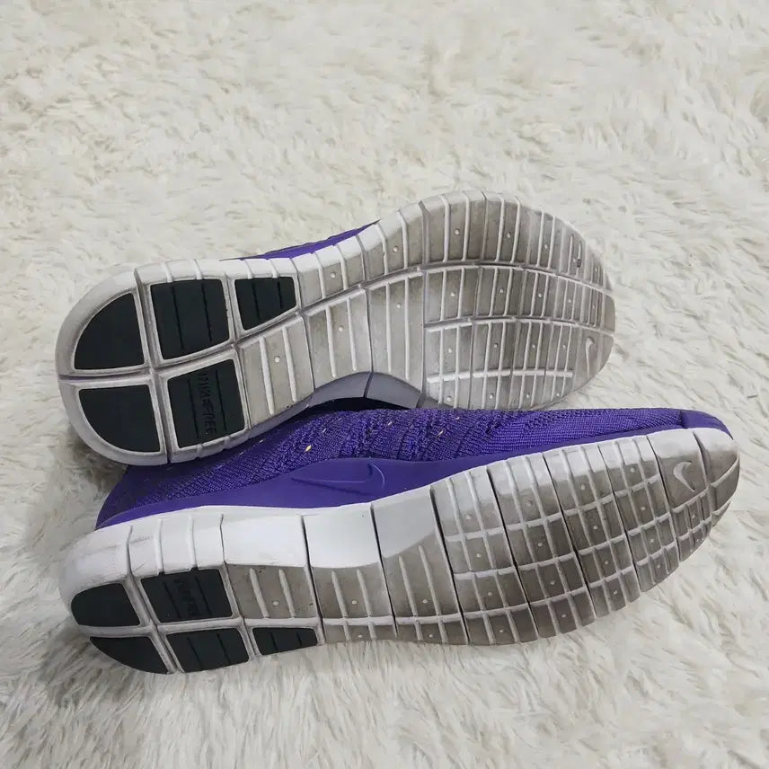 [SOLD OUT] 나이키신발 FLYKNIT CHUKKA 250