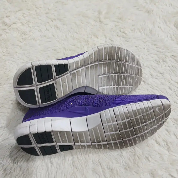 [SOLD OUT] 나이키신발 FLYKNIT CHUKKA 250