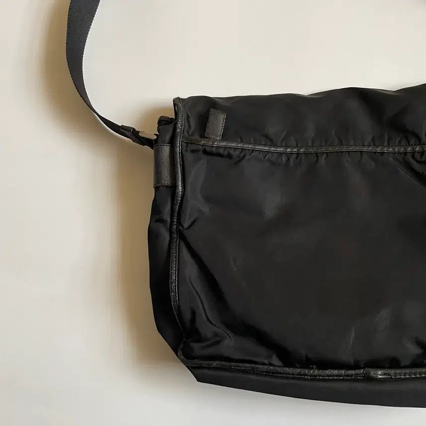 [BUNJANG] Prada Vintage Body Bag / 90s 프라다 Prada 빈티지 바디백 가방