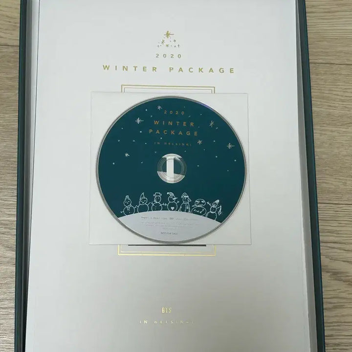 [BUNJANG] BTS J-Hope 2020 Winter Package DVD + Photobook / (풀박) 방탄소년단 BTS 2020 윈터패키지 DVD, 제이홉 포토북