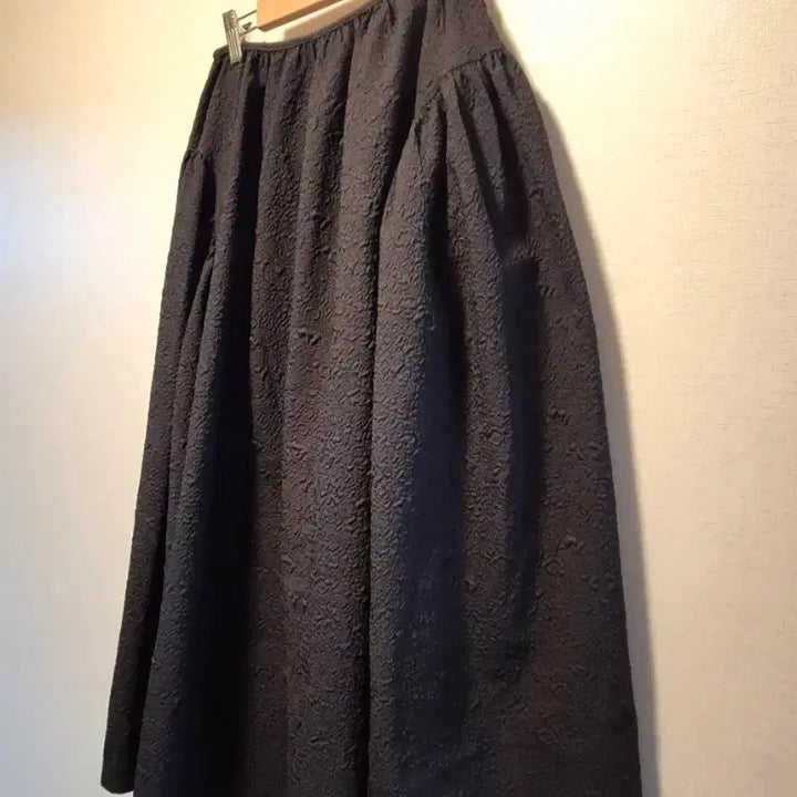 [SOLD OUT] (새상품)제시뉴욕 블랙 롱 플레어 스커트