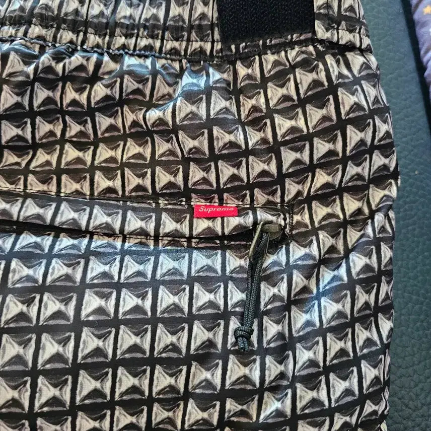 [BUNJANG] Supreme x The North Face Studded Nuptse Pants - Black (21SS) / [XL] 슈프림 x 노스페이스 스터드 눕시 팬츠 블랙 21SS