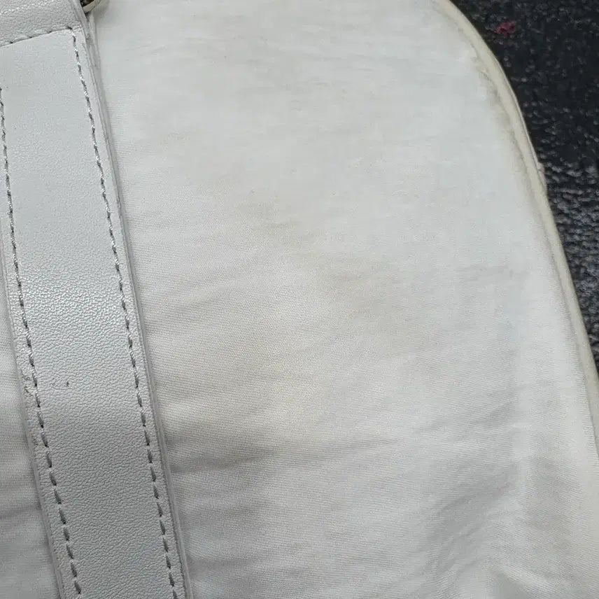 [BUNJANG] Matinkim Tote Bag / 마뗑킴토트백