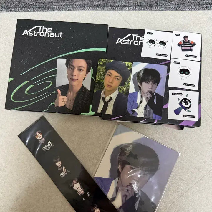 [BUNJANG] BTS Jin The Astronaut Album Bundle Set / (풀셋)BTS The Astronaut 진 앨범 일괄 (포카+구성품 포함