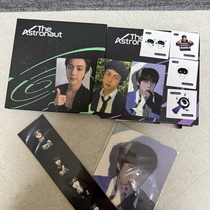 [BUNJANG] BTS Jin The Astronaut Album Bundle Set / (풀셋)BTS The Astronaut 진 앨범 일괄 (포카+구성품 포함