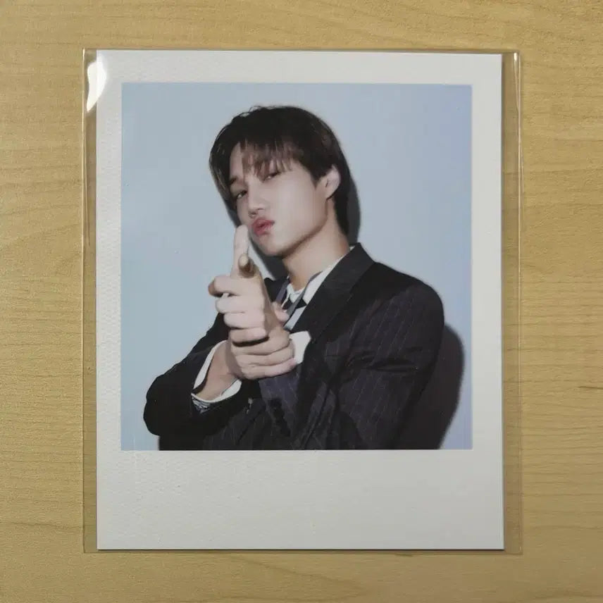 [BUNJANG] EXO Kai Polaroid Photocard / 2026 엑소 시그 시즌그리팅 카이 폴라로이드 폴라