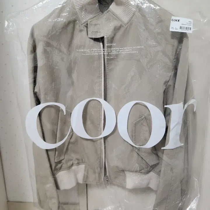 [SOLD OUT] 쿠어 립 하이넥 해링턴 자켓 베이지 s