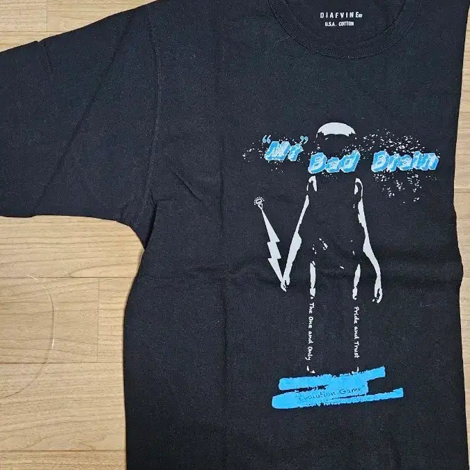 [BUNJANG] DIAFVINE Mr. Bad Brain Printed T-shirt (L) / DIAFVINE(디아프바인) Mr. Bad Brain 프린팅 티셔츠 L