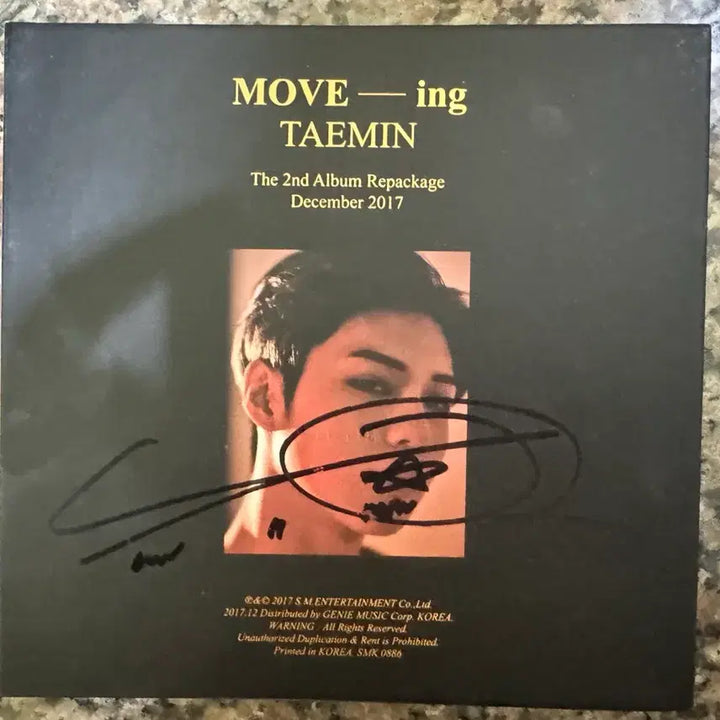 [BUNJANG] SHINee Taemin MOVE Repackage Album Signed / 비매 샤이니 태민 무브 태민 MOVE ing 리패키지 친필 싸인 사인