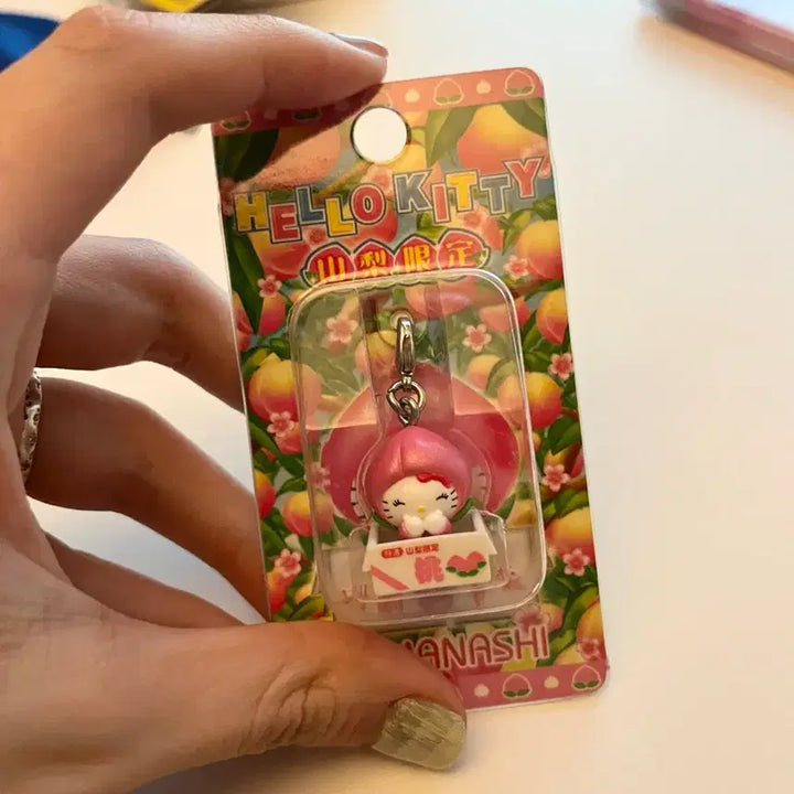[BUNJANG] Peach Classic Hello Kitty Strap / 복숭아 고전 키티스트랩