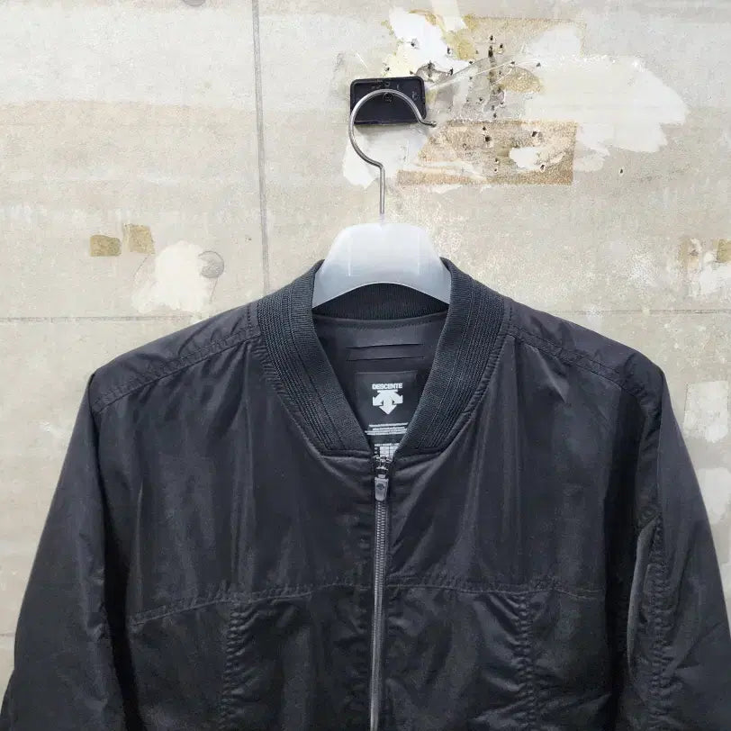 [BUNJANG] Descente MA-1 Woven Bomber Jacket (Men&
