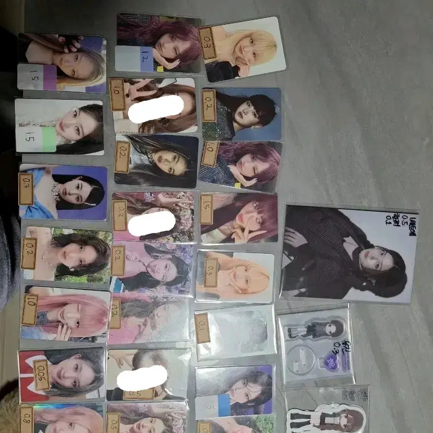 [BUNJANG] IVE Photocard, Sticker, Acrylic Set / 아이브 포토카드 &amp; 스티커 &amp; 아크릴