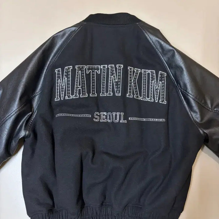 [BUNJANG] Matinkim Studded Point Faux Leather Jumper / 마뗑킴 스터드 포인트 폭스 레더 점퍼