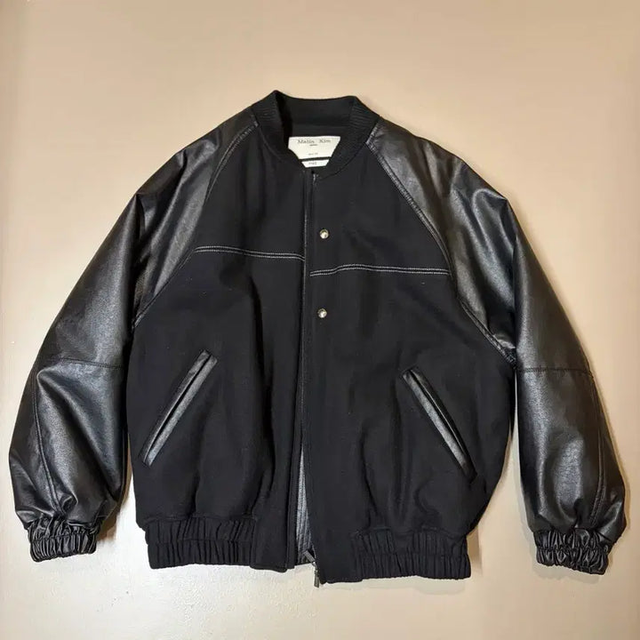 [BUNJANG] Matinkim Studded Point Faux Leather Jumper / 마뗑킴 스터드 포인트 폭스 레더 점퍼