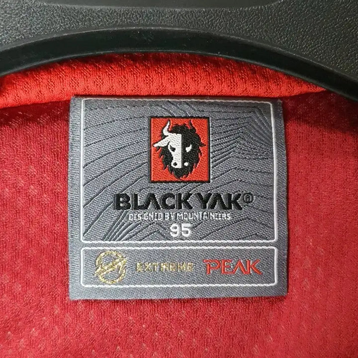 [BUNJANG] BLACK YAK Ultralight Padded Jacket and Windbreaker / BLACK YAK 블랙야크 초경량패딩 및 바람막이