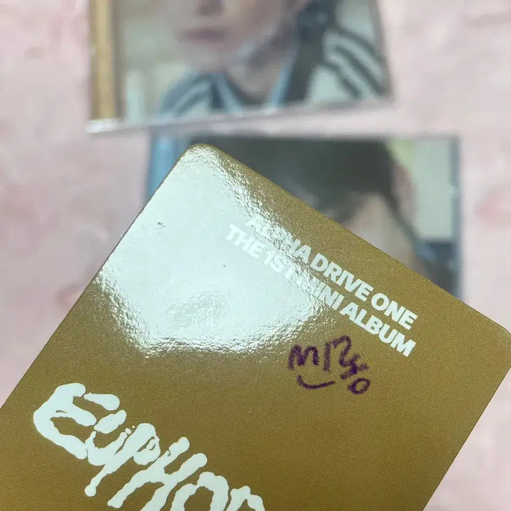 [SOLD OUT] 알파드라이브원 리오 안신 애플뮤직 탐험가 미공포 포카