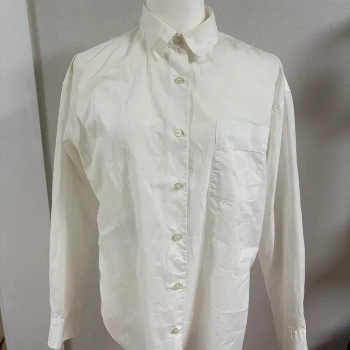 [BUNJANG] Uniqlo White Long Sleeve Shirt / 유니클로 화이트 긴팔 셔츠