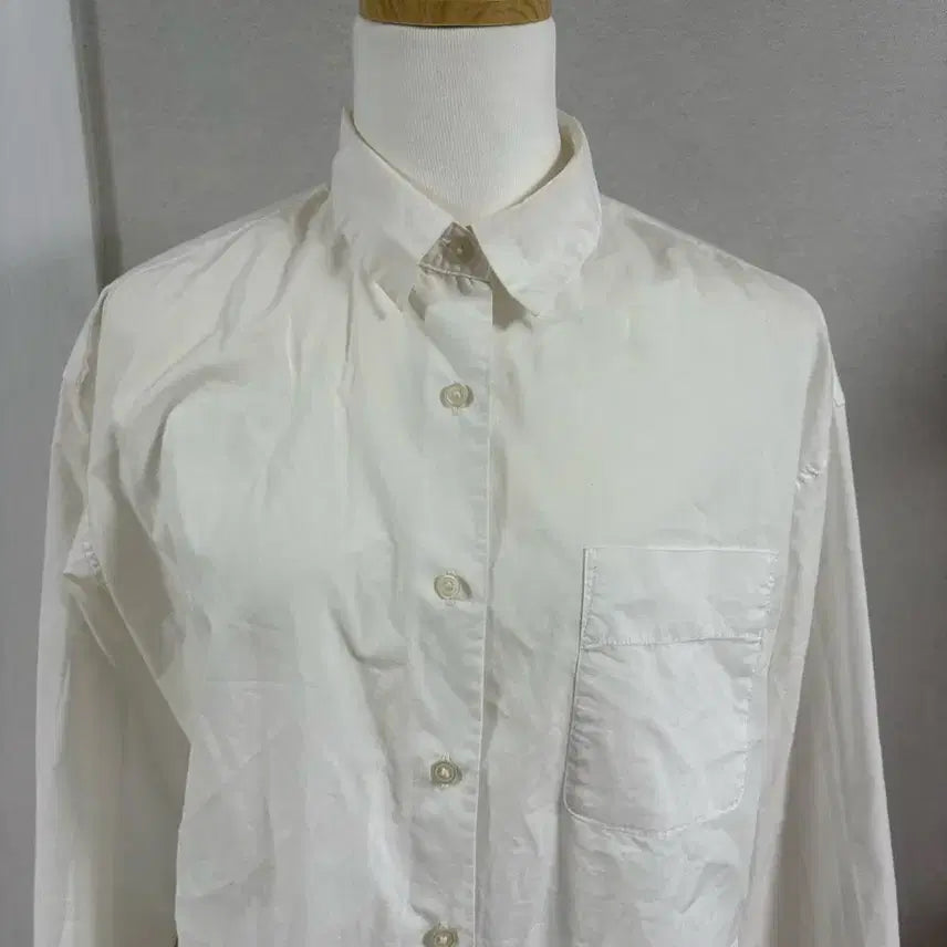 [BUNJANG] Uniqlo White Long Sleeve Shirt / 유니클로 화이트 긴팔 셔츠