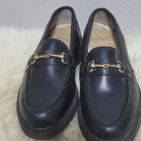 [BUNJANG] Black Gold Embellished Loafers / 블랙 금장 장식 로퍼 255 거의 새신