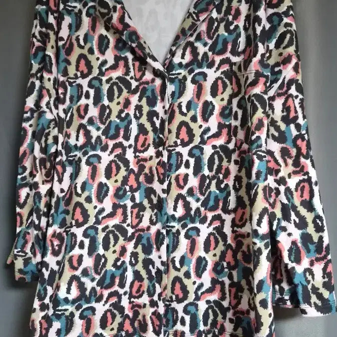 [BUNJANG] Leopard Print Blouse Shirt / 레오파드 패턴 셔츠 블라우스