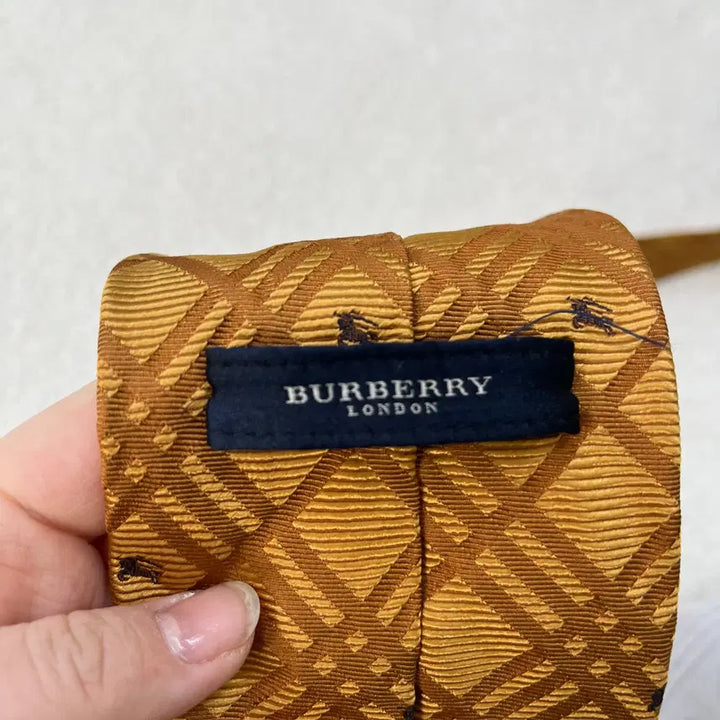 [BUNJANG] Burberry Nova Check Silk Tie / 버버리 노바체크 실크 넥타이 0304M