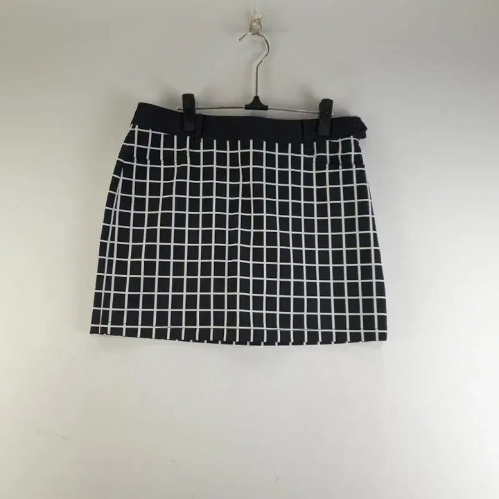 [SOLD OUT] PING 여성70-95 블랙 체크 스커트 M1995