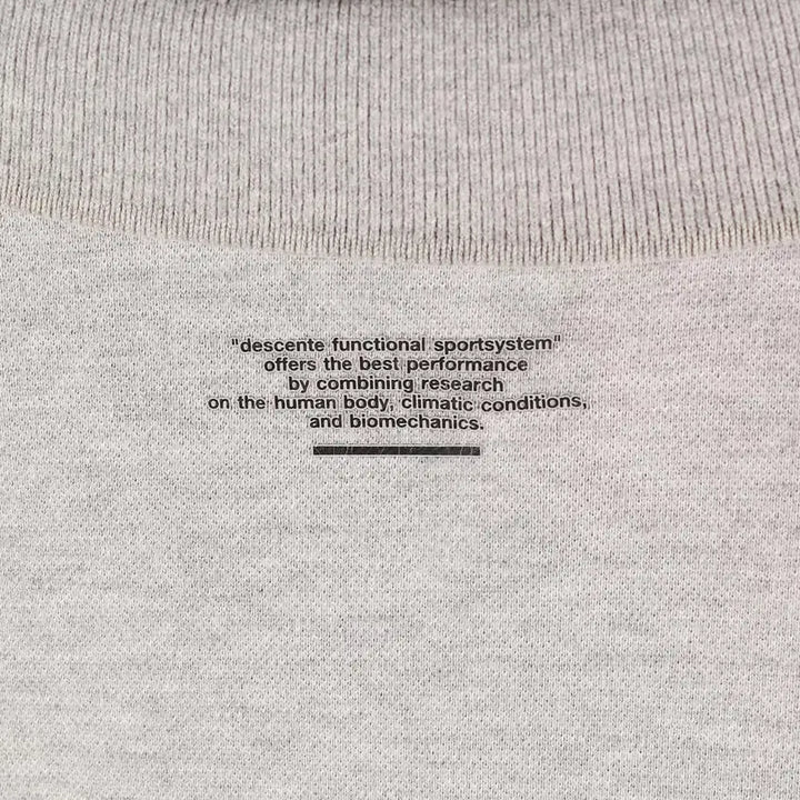 [BUNJANG] Descente Gray Polo Shirt / 데상트 회색 카라티