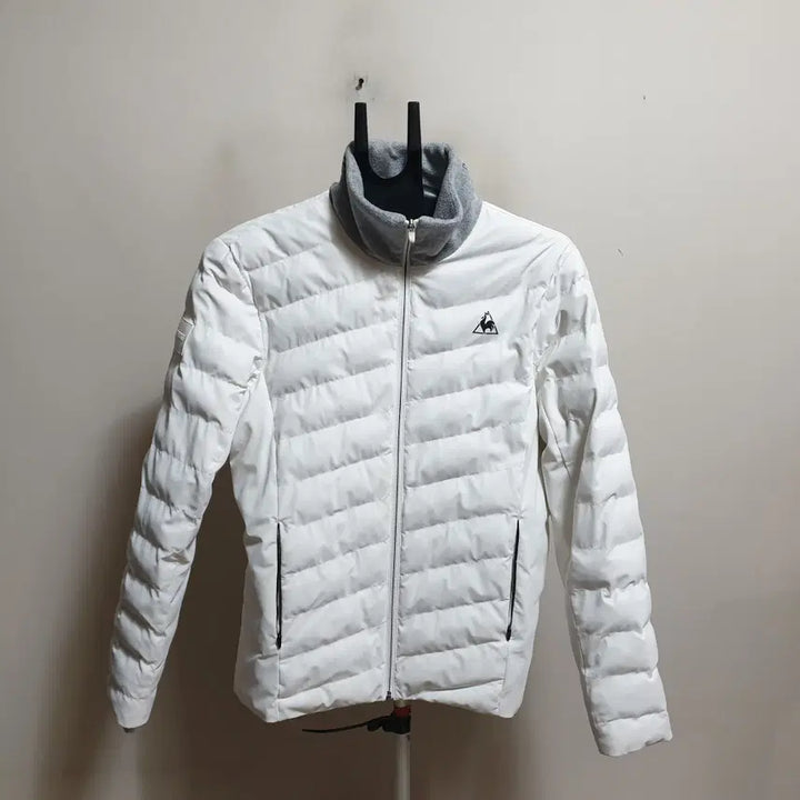 [BUNJANG] Le Coq Sportif Quilted Lightweight Padded Jacket / 르꼬끄 누빔경량패딩점퍼/100