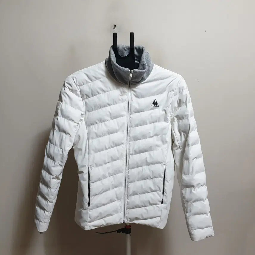 [BUNJANG] Le Coq Sportif Quilted Lightweight Padded Jacket / 르꼬끄 누빔경량패딩점퍼/100