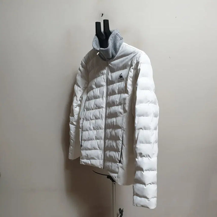 [BUNJANG] Le Coq Sportif Quilted Lightweight Padded Jacket / 르꼬끄 누빔경량패딩점퍼/100